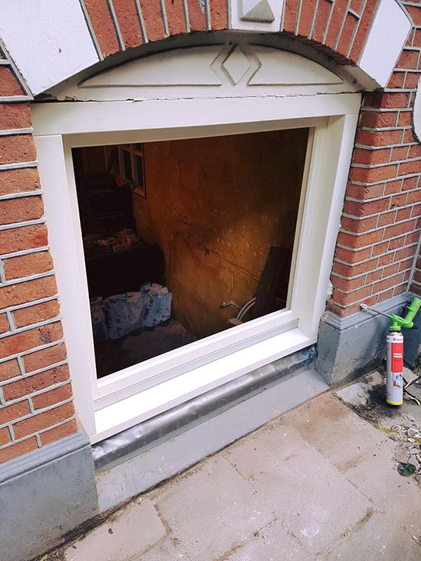 vast glas kozijn Tweelingkozijnen